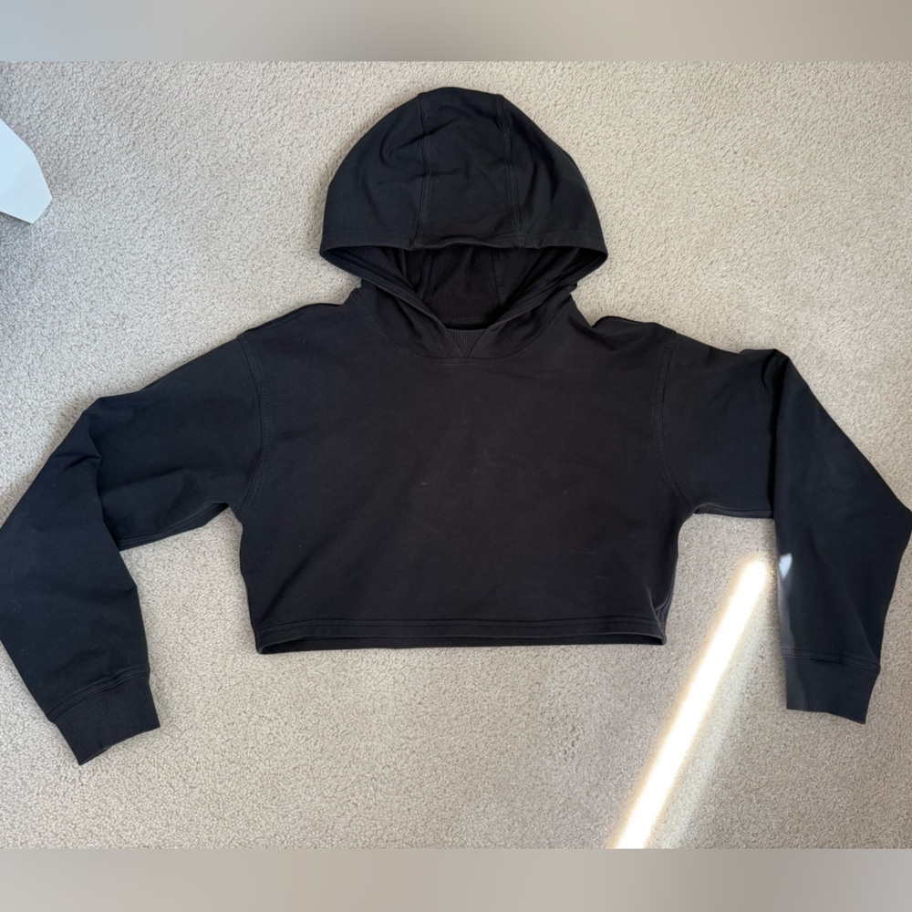 Black Lululemon Cropped Hoodie